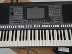 Yamaha PSR S770