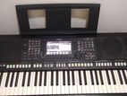 Yamaha Psr s775