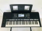 Yamaha PSR S775 Keyboard