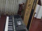 Yamaha PSR-S775 Keyboard