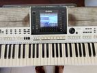 Yamaha PSR S900