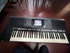 Yamaha PSR S950