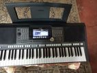 Yamaha PSR S970 Keyboard