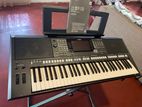 Yamaha PSR-S975