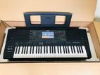 Yamaha PSR SX700