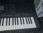 Yamaha PSR SX720 Keyboard