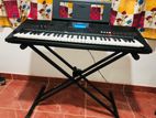 Yamaha PSRE 453 Keyboard