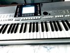 Yamaha PSR S710