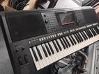 Yamaha PSRS 770 Keyboard
