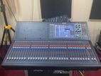 Yamaha QL5 Mixer