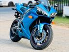 Yamaha R1 2008