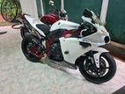 Yamaha R1 2010