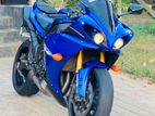 Yamaha R1 2024