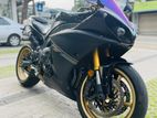 Yamaha R1 2014