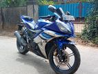 Yamaha R15 2015