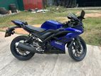 Yamaha R15 2018