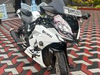 Yamaha R15 2018