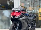 Yamaha R15 2018