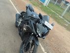 Yamaha R15 2020