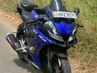 Yamaha R15 2019