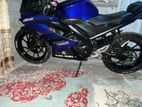 Yamaha R15 2019