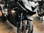 Yamaha R15 2019