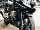 Yamaha R15 2019