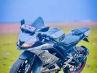 Yamaha R15 2019