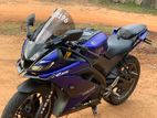 Yamaha R15 2019