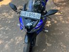 Yamaha R15 2019