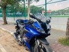 Yamaha R15 2019