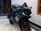 Yamaha R15 2019