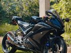 Yamaha R15 2019
