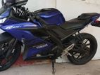 Yamaha R15 2019
