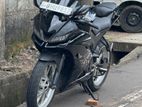 Yamaha R15 2019