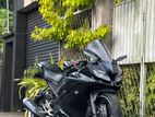 Yamaha R15 2019