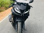 Yamaha R15 2019