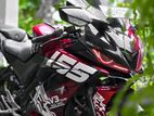 Yamaha R15 2019