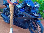 Yamaha R15 2020