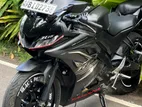 Yamaha R15 2020
