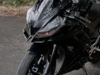 Yamaha R15 2020