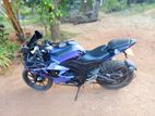 Yamaha R15 2020