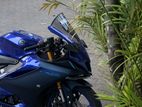 Yamaha R15 2021