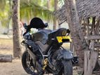 Yamaha R15 2022