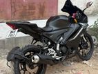 Yamaha R15 2025