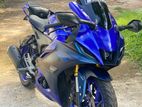 Yamaha R15 2025