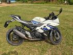 Yamaha R15 2020