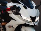 Yamaha R15 2020