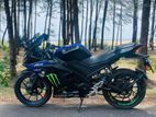 Yamaha R15 2019