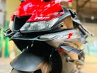 Yamaha R15 2019